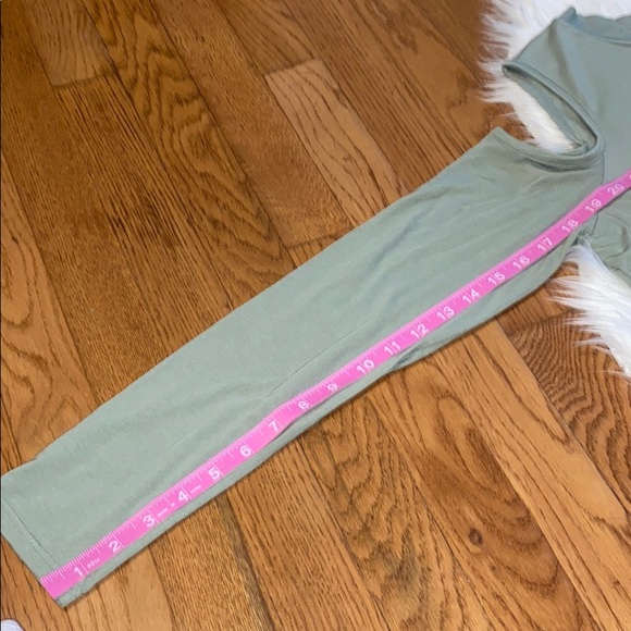 Topshop sea foam green cutout long sleeve shirt size 6 - Picture 7 of 13